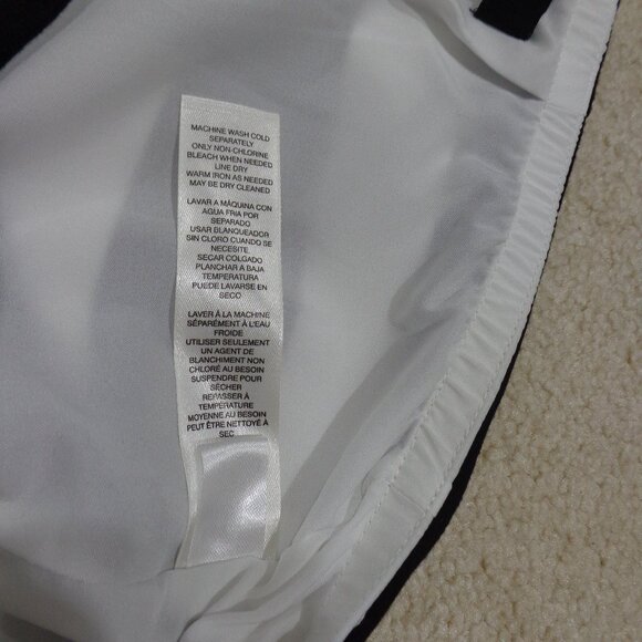 White House Black Market Woman’s Multicolored Striped Skirt Size 8 - Picture 7 of 8